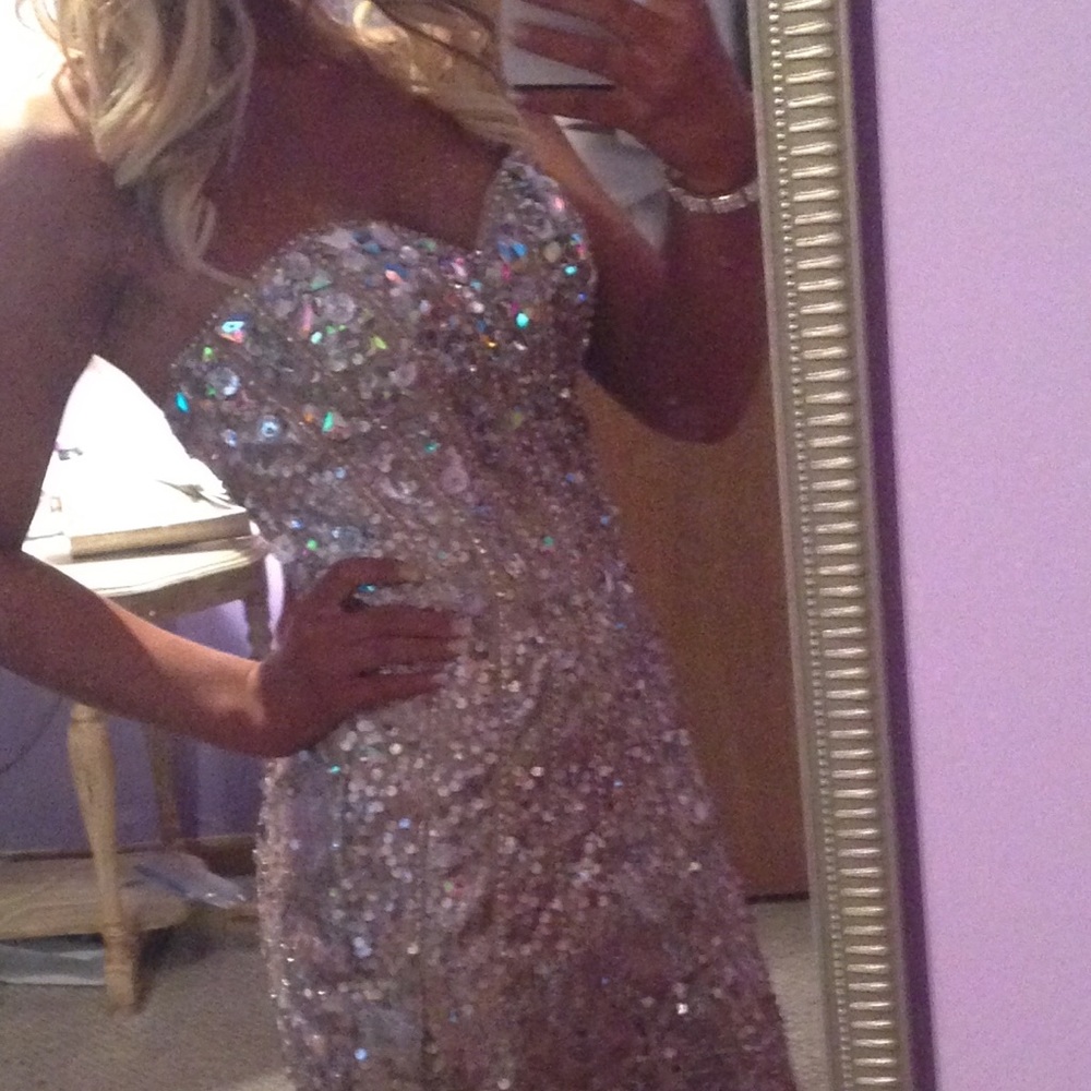 Prom/formal dress